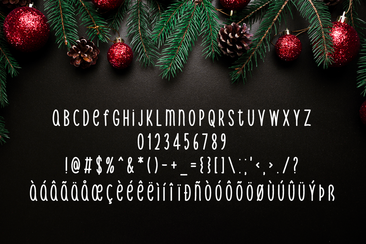 Christmas Tree Typeface, a Script Font by Seemly Fonts (Photo 4 of 4)