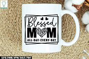 Mom SVG Bundle, Mother's Day SVG, a Graphic by Designer302 (Thumbnail 5 of 21)