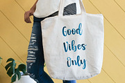 Seaside Font + Watercolor SVG, a Script Font by Cate Shaner (Thumbnail 4 of 11)