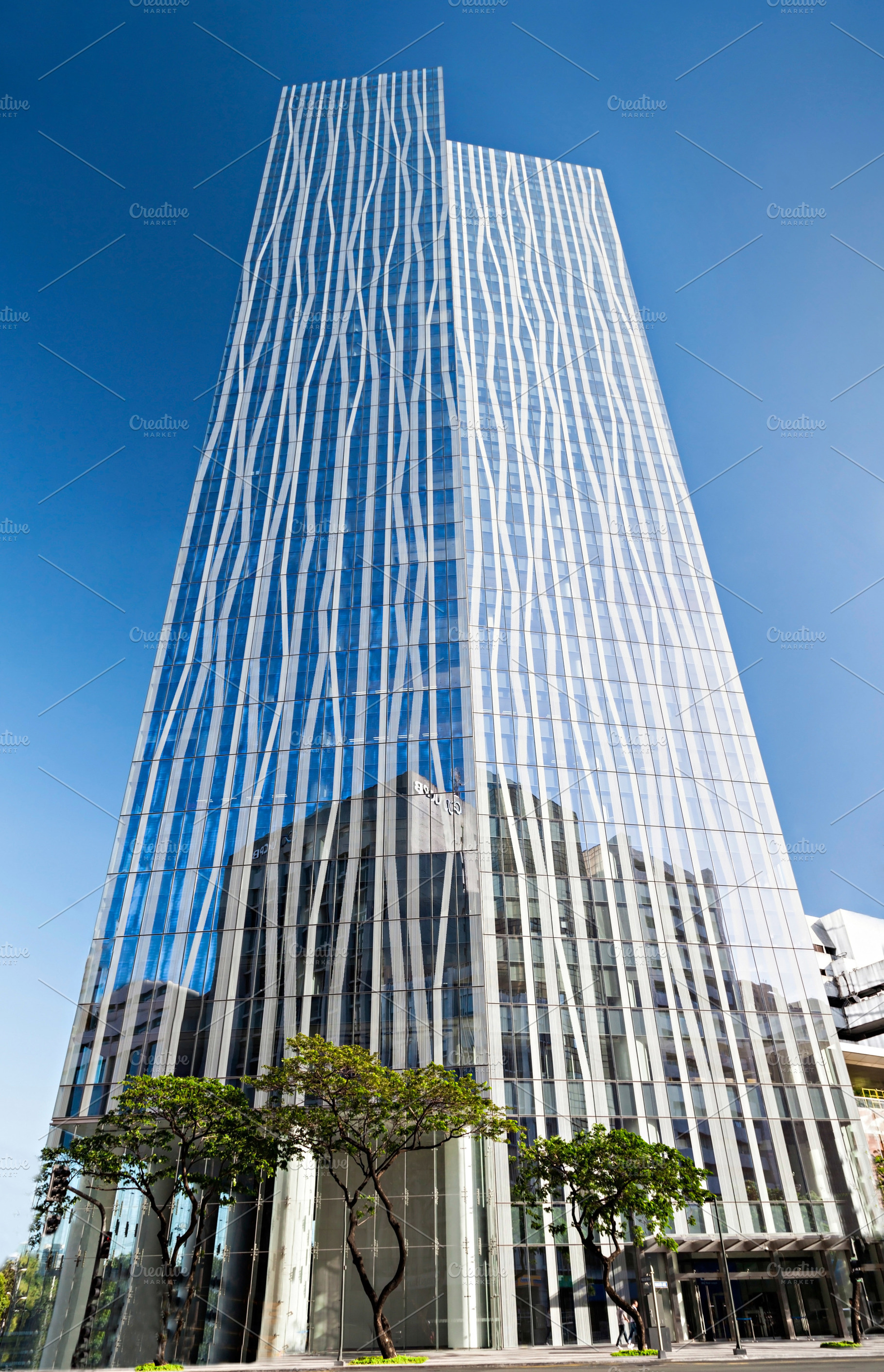City Bank Tower, a Photo by saiko3p