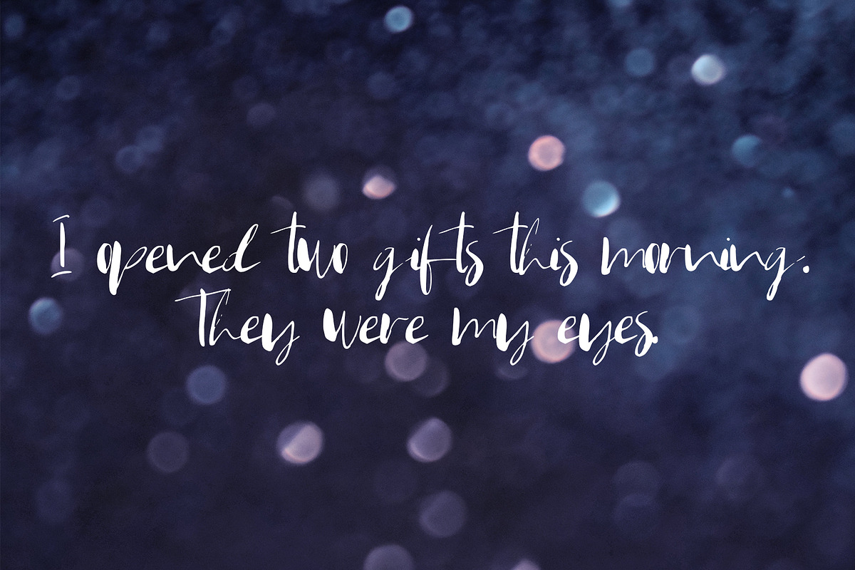 Roscher Font preview 3