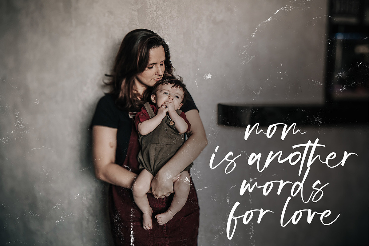Vuttaline - Handwritten Font preview 8