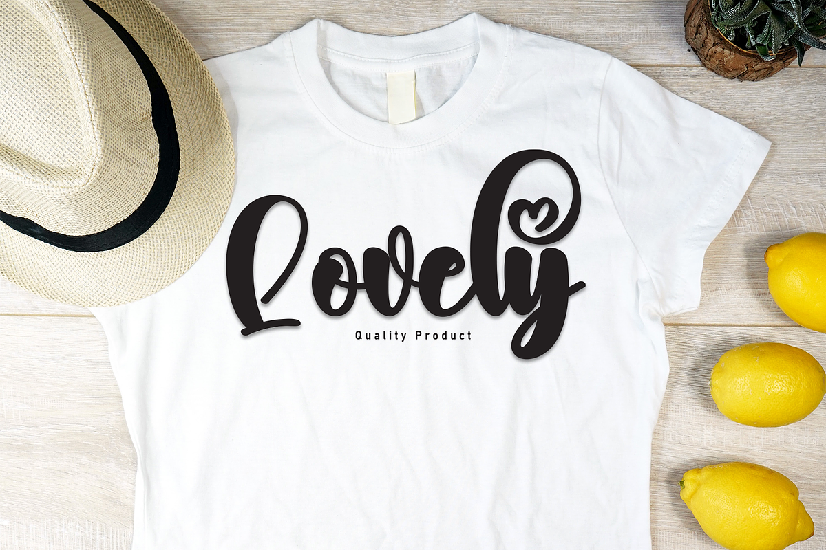 Yellow Houset | Script Font, a Handwritten Font by Scratchones (Photo 3 of 9)