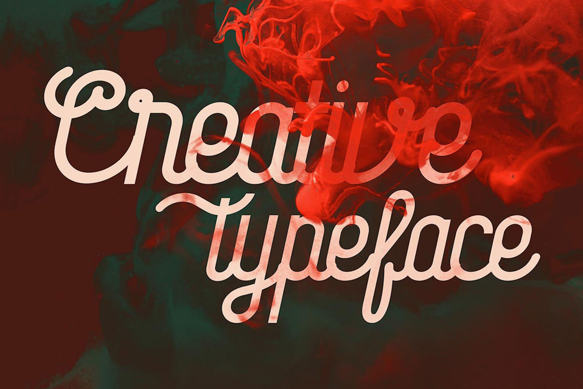 Holiday - Creative Script Font preview 5