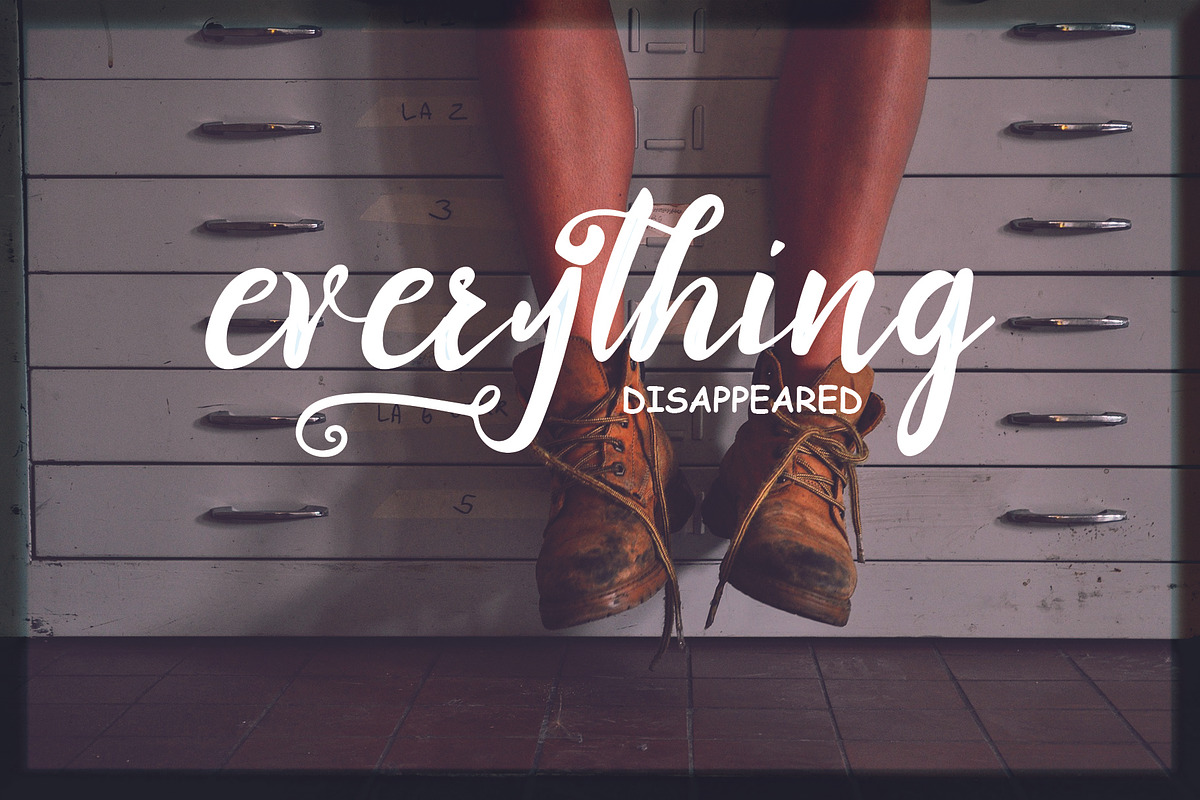 Kity Katrina Script Font preview 2