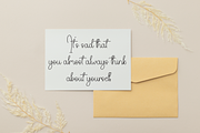 Vintage Signature | Script Font, a Handwritten Font by Scratchones (Thumbnail 2 of 8)