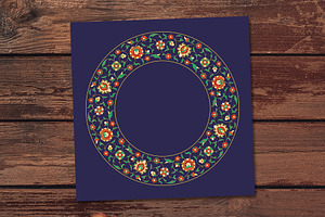 Round Floral Frame