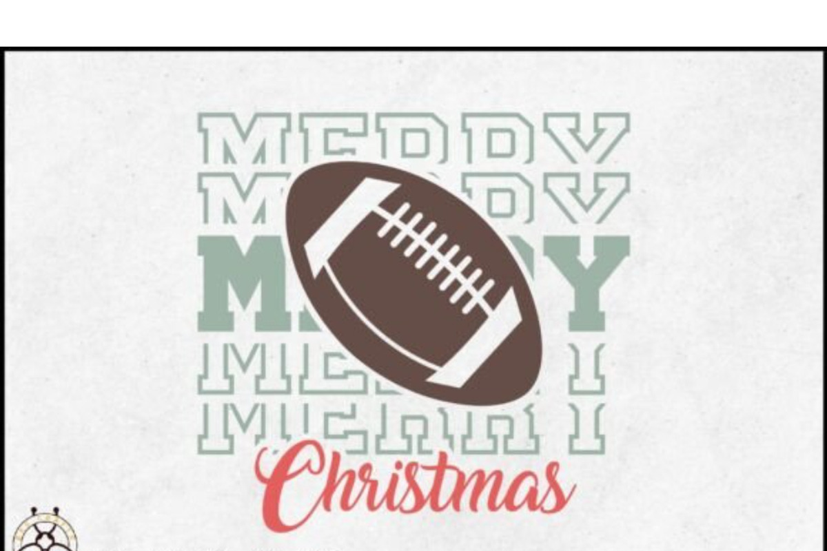 12 Christmas Football SVG Bundle, a Graphic by BeeCraftR (Photo 11 of 11)