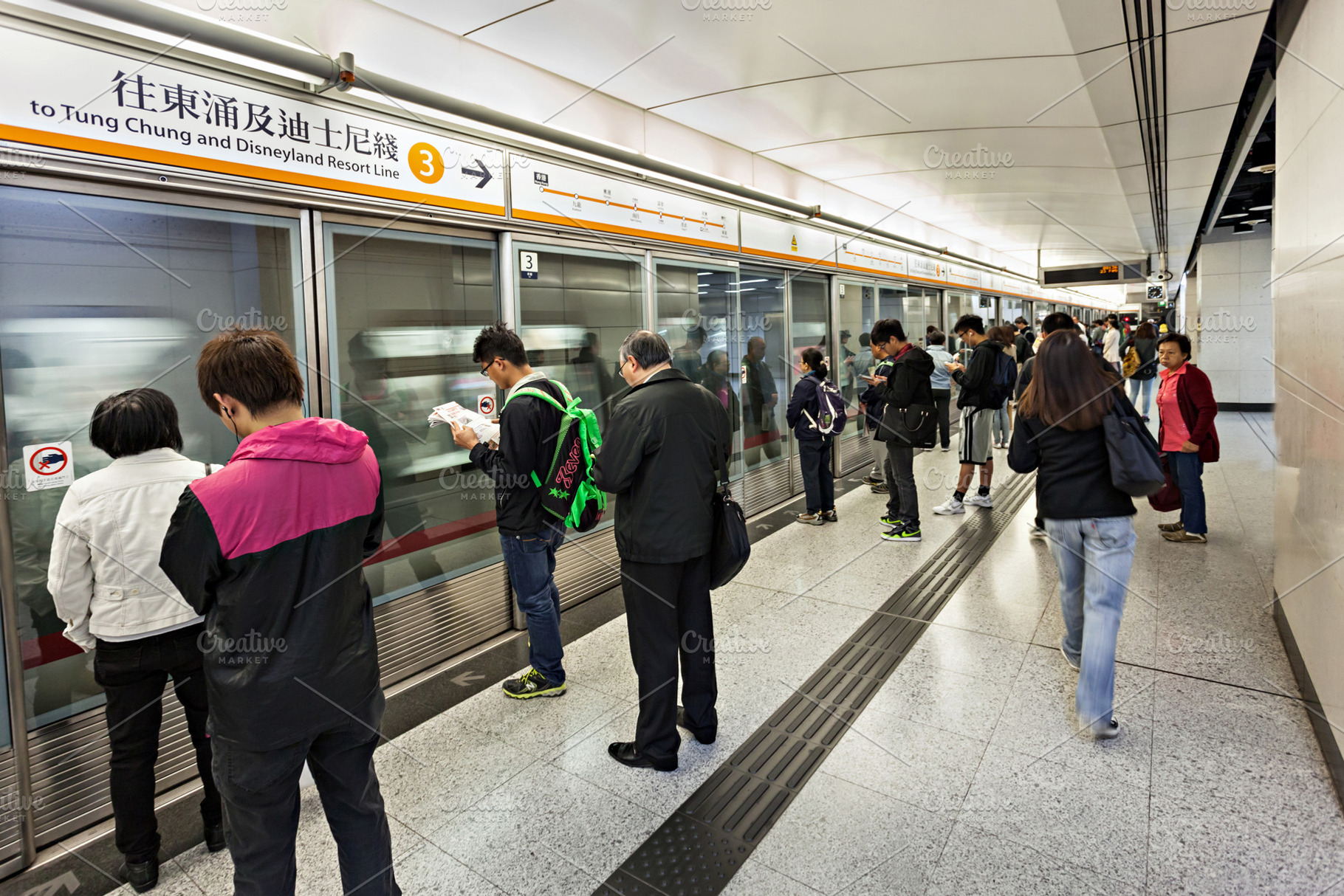 Subway station, a Photo by saiko3p