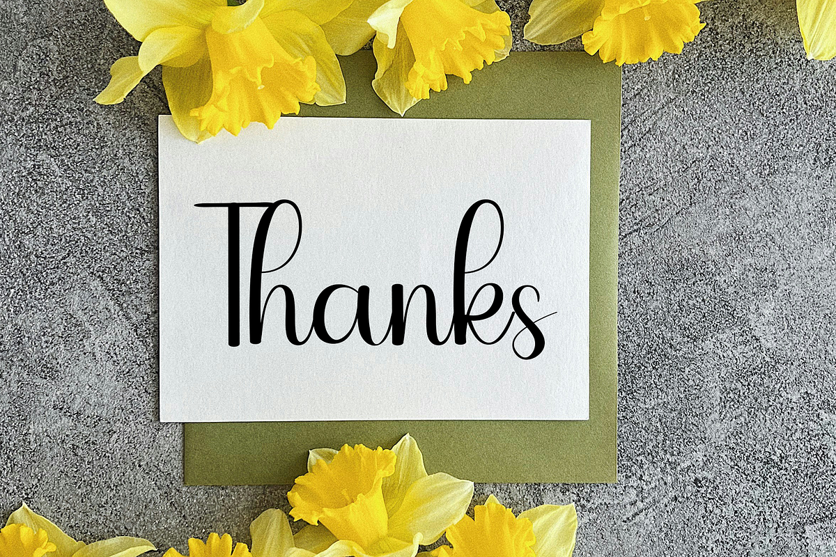 Simple Handwritten, a Handwritten Font by FreshTypeINK (Photo 7 of 8)