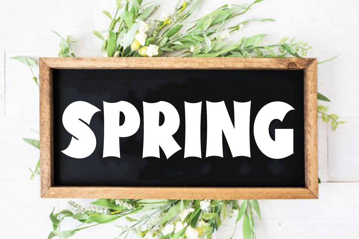 Boboho, a Script Font by InermediaSTUDIO (Photo 8 of 8)