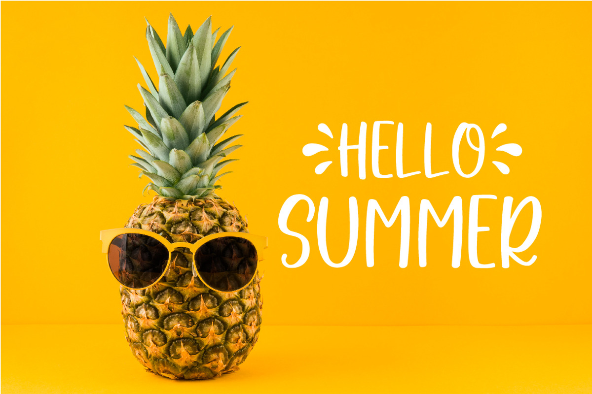 Salmonpie | A Cute Handwritten Font, a Script Font by Ef Studio (Photo 7 of 11)