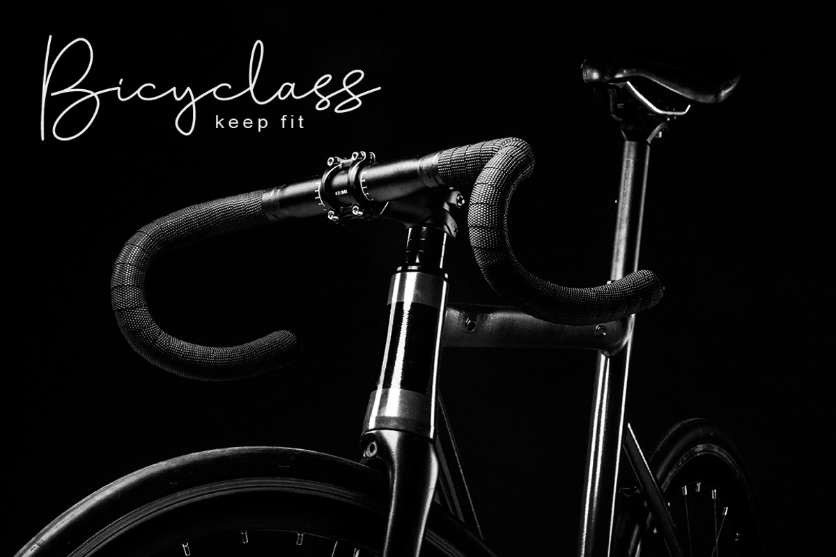 Tallitha a stylish handwritten font preview 4