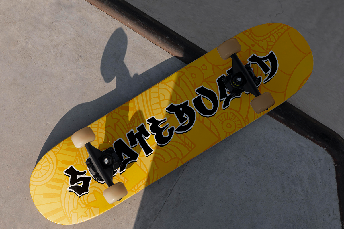 Skate Graffiti-Graffiti Display Font, a Handwritten Font by overlaytemplates (Photo 3 of 5)