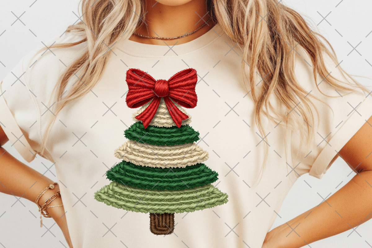 Coquette Faux Yarn Christmas Tree, an Illustration by Craft Nest (Photo 5 of 5)