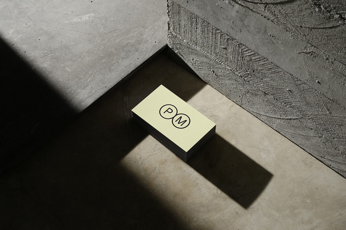 PM_BC/Ø1 - Business Card Mockup, a Print Template by PinchesMockups© (Photo 2 of 6)