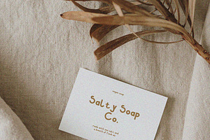 Salt Air Handmade Retro Sans Serif