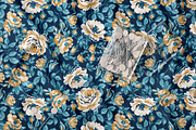 Vintage Rose Floral Pattern Bundle, a Pattern Graphic by StudioGlouna (Thumbnail 9 of 11)