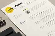 Minimal Resume, a Resume Template by Estartshop (Thumbnail 1 of 6)