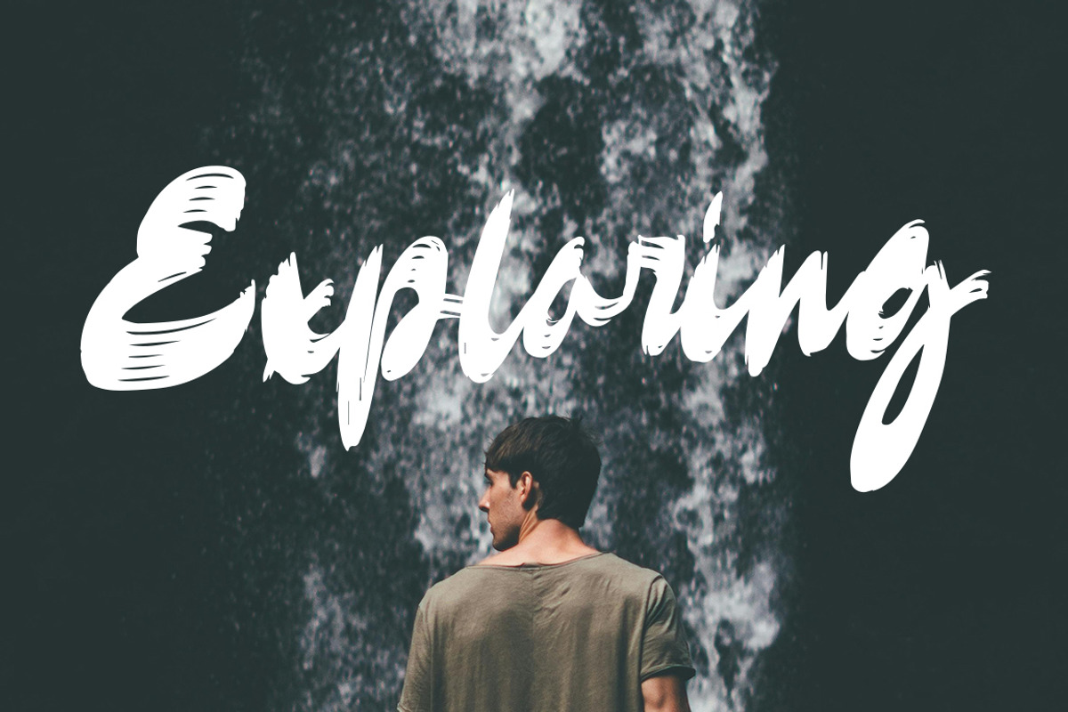 Dekisah, a Handwritten Font by Megatype (Photo 5 of 7)