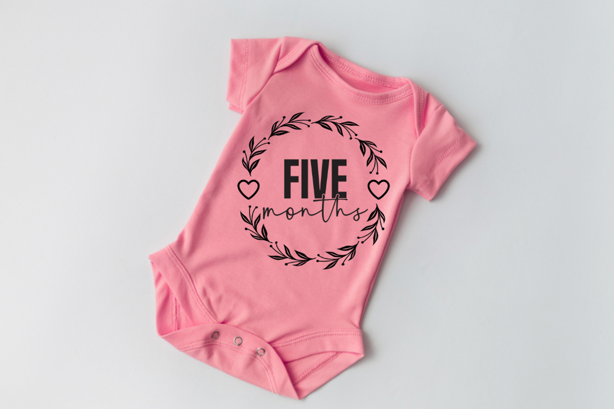 Baby Milestone round SVG Bundle, an Object Graphic by Design's Dark (Photo 7 of 9)