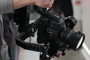 VIDEO.Steadicam for photos byholding