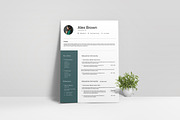 Creative Resume Template, a Resume Template by slidestock55 (Thumbnail 2 of 6)