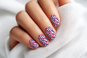 Nails Mockup 6 PSD files, a Mockup by GraphicVil (Thumbnail 7 of 9)