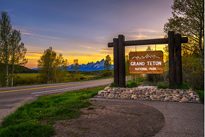 Welcome sign at the entrance to