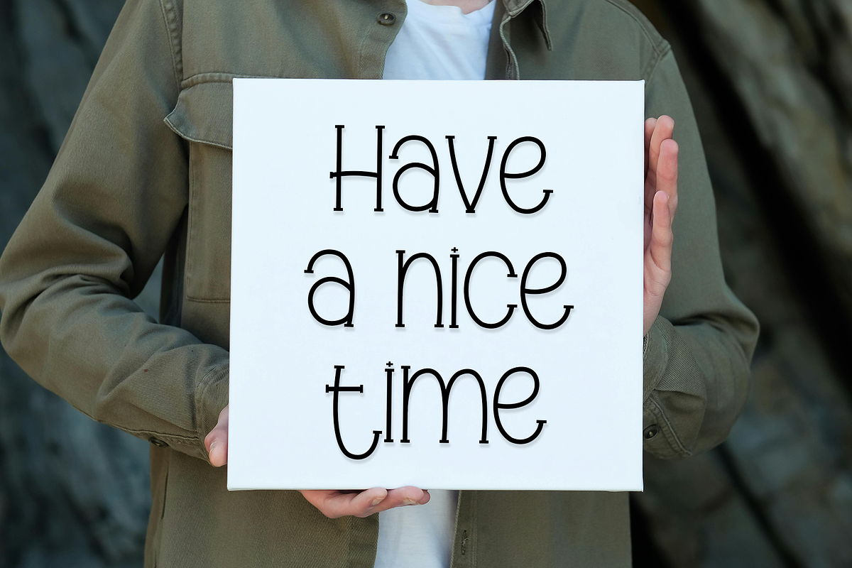 Handmade, a Sans Serif Font by InermediaSTUDIO (Photo 4 of 7)