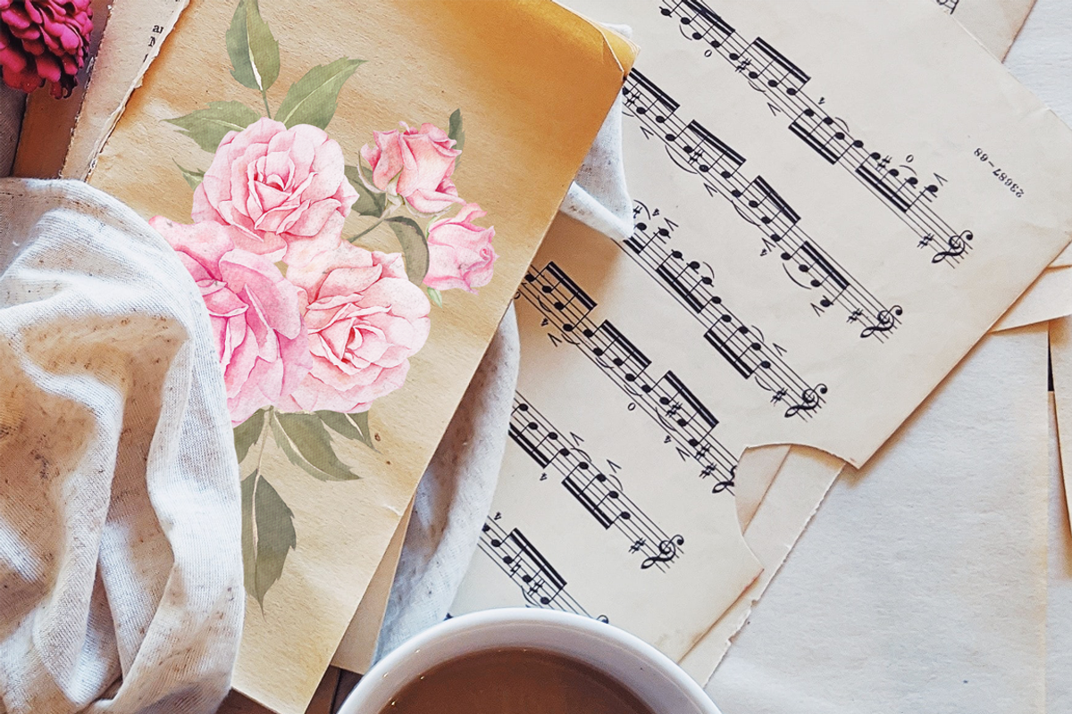 Musical instrument flower clipart, an Illustration by MariGraphic boutique (Photo 2 of 11)
