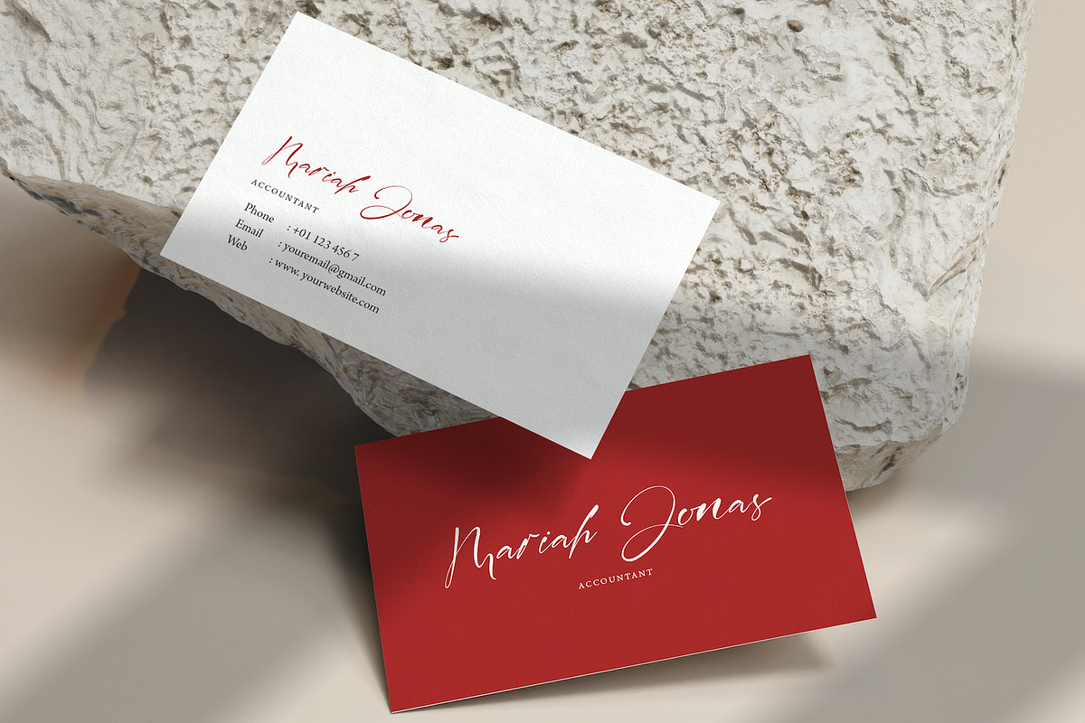 Laneky Haizen - Signature Script Fon, a Script Font by StringLabs (Photo 4 of 9)