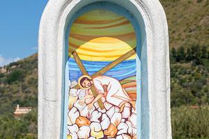 Votive shrine representing Jesus carrying the cross during his passion, a Photo by Antonio Gravante Market