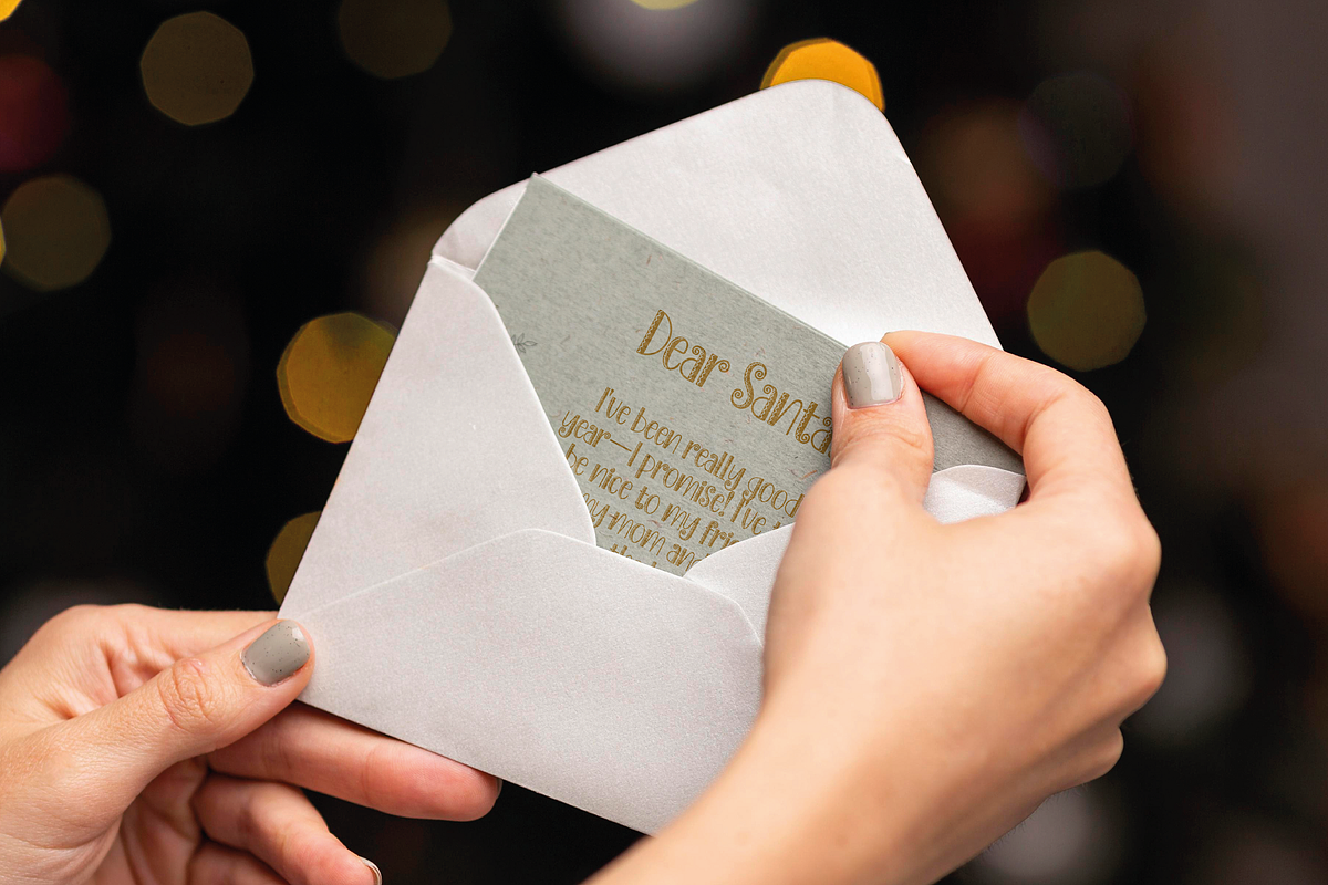 Jolly Notes - Decorative Font, a Sans Serif Font by HipFonts (Photo 4 of 10)