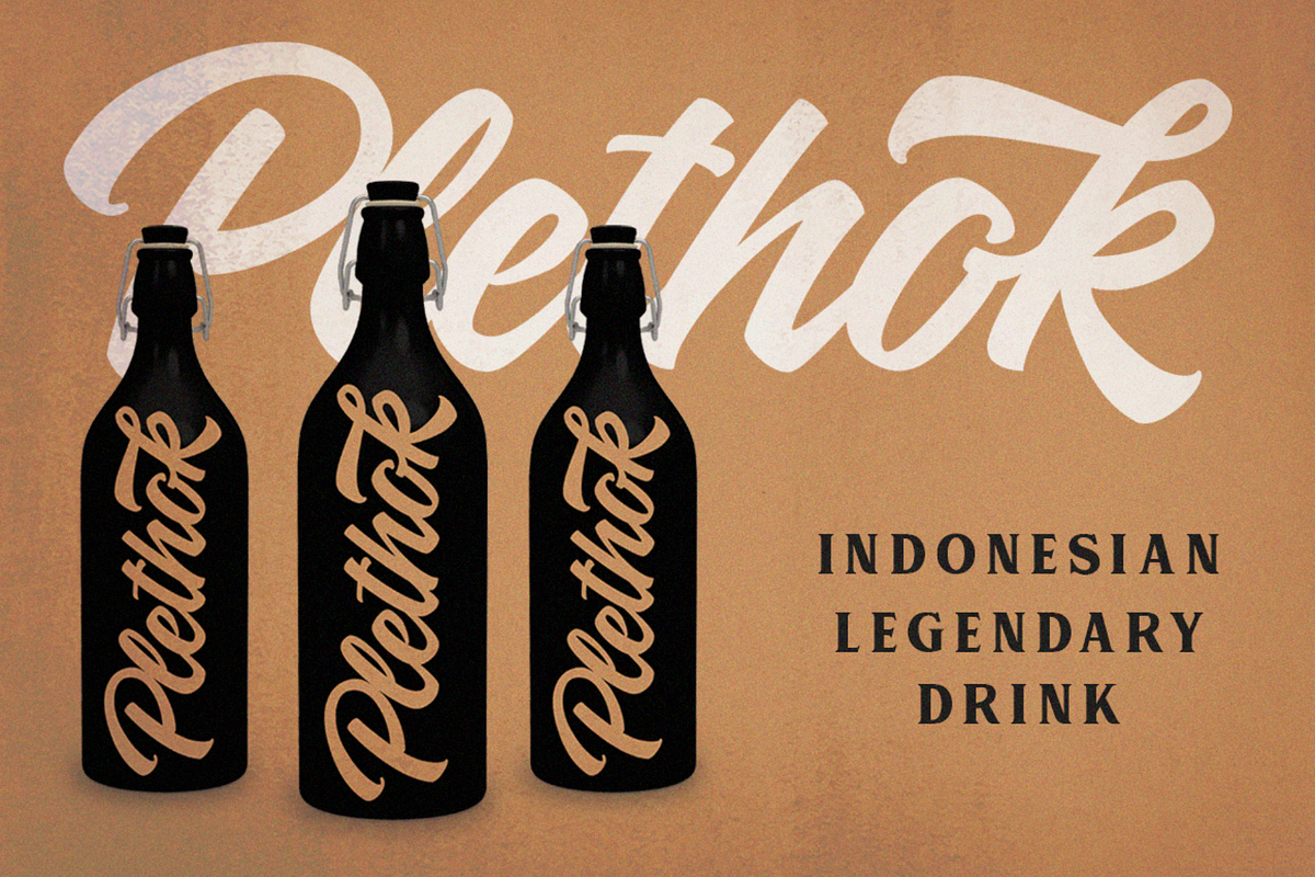 Roland Typeface, a Script Font by hastatypestd (Photo 4 of 9)