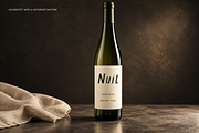 Nacre Oblique Editorial, a Serif Font by Colorsfav (Thumbnail 8 of 11)