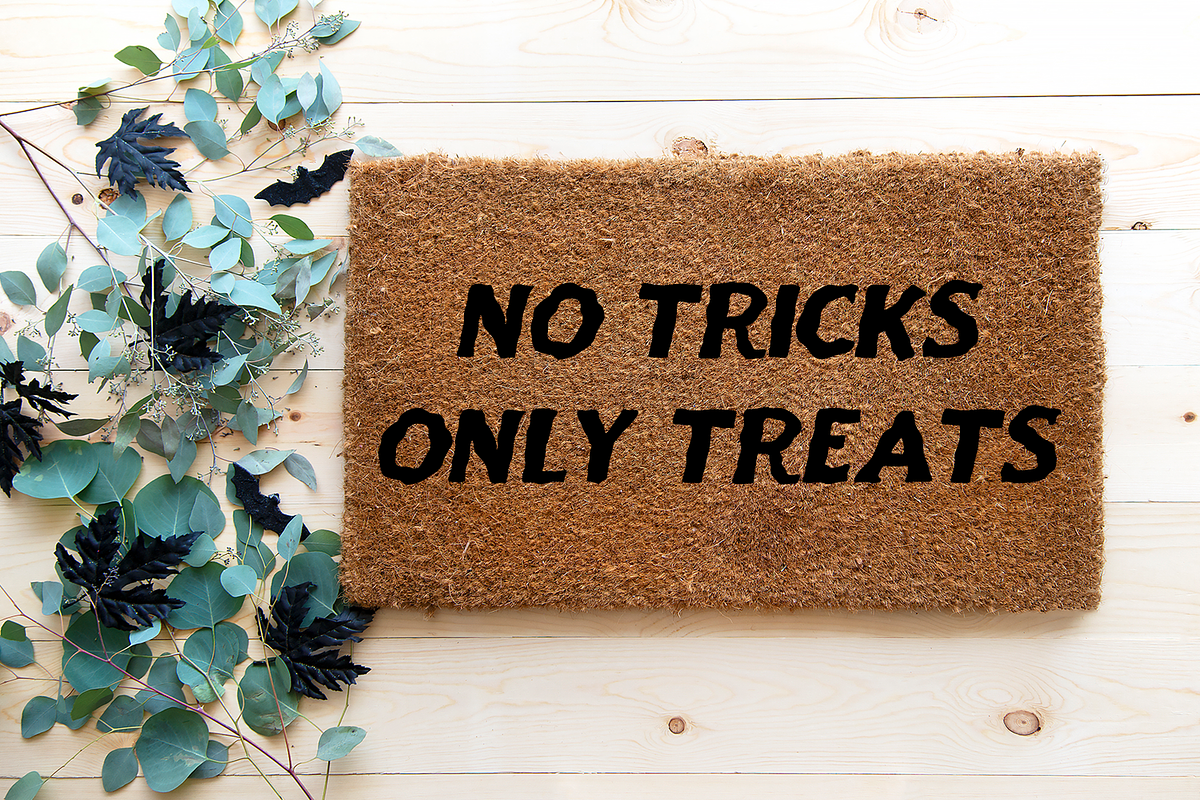 Tombstones Display Font, a Sans Serif Font by Beck McCormick (Photo 8 of 10)