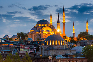 Hagia Sophia at sunset in Istanbul, an Architecture Photo by Vapi