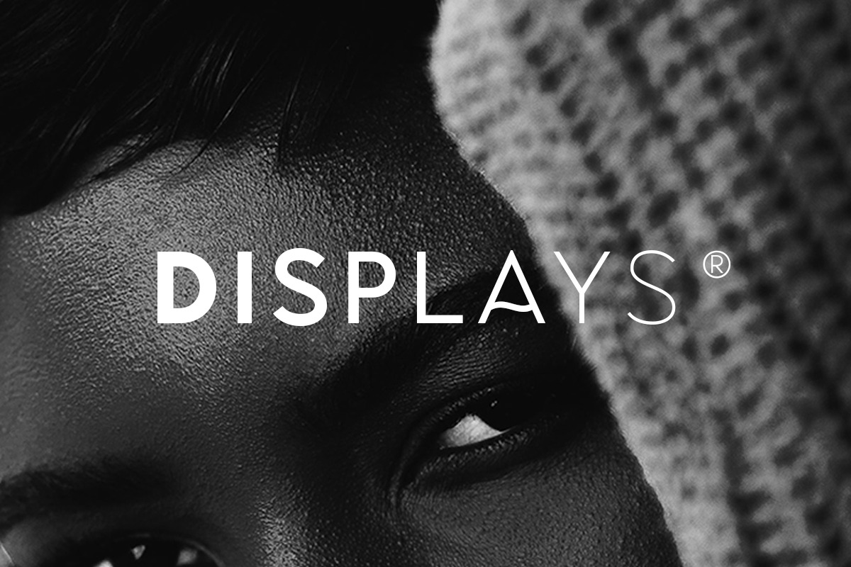 Glorich - Stylish Sans (8 FONTS), a Sans Serif Font by Sarid Ezra (Photo 4 of 12)