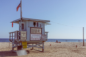 Malibu Lagoon Lifeguard Shack
