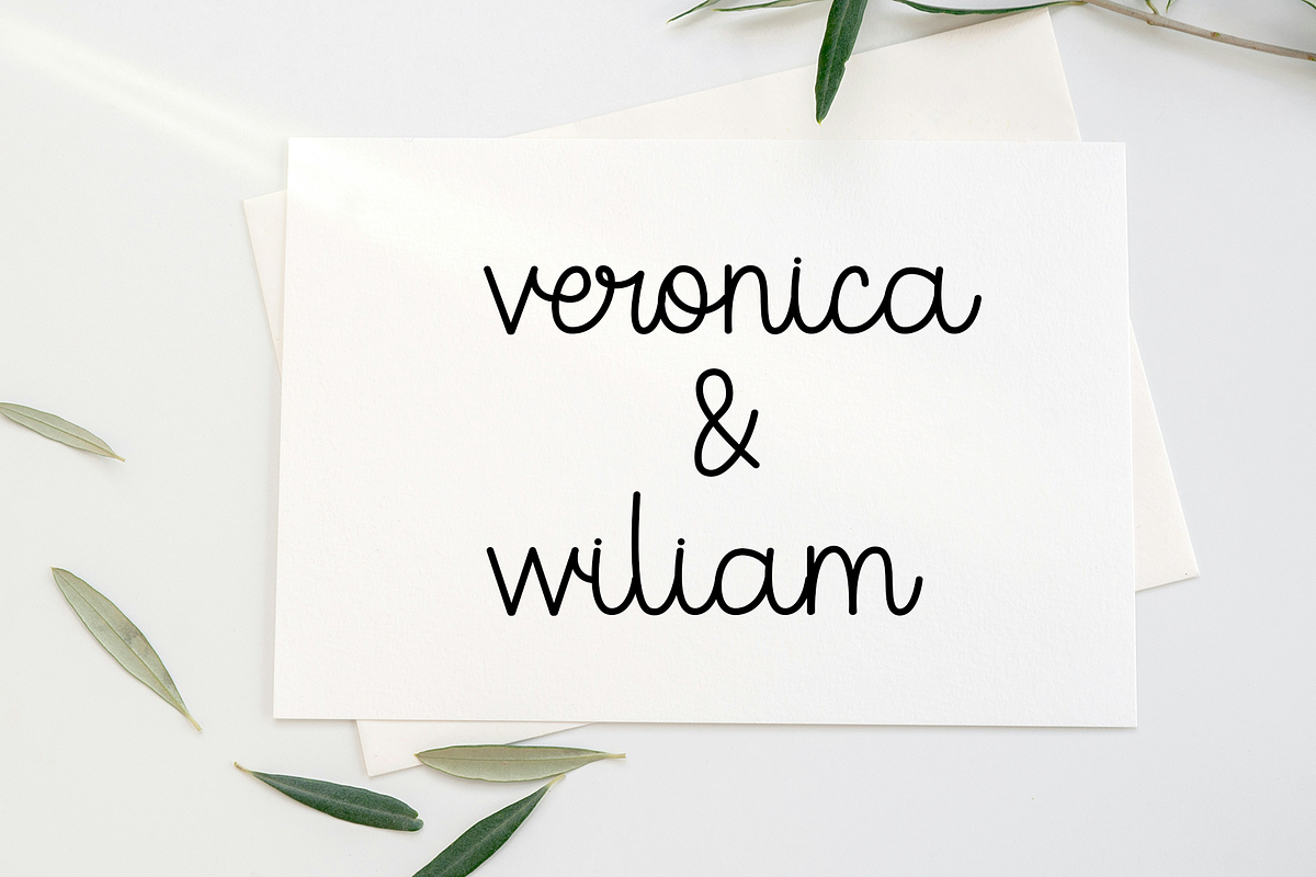 Mother Day, a Handwritten Font by InermediaSTUDIO (Photo 5 of 8)