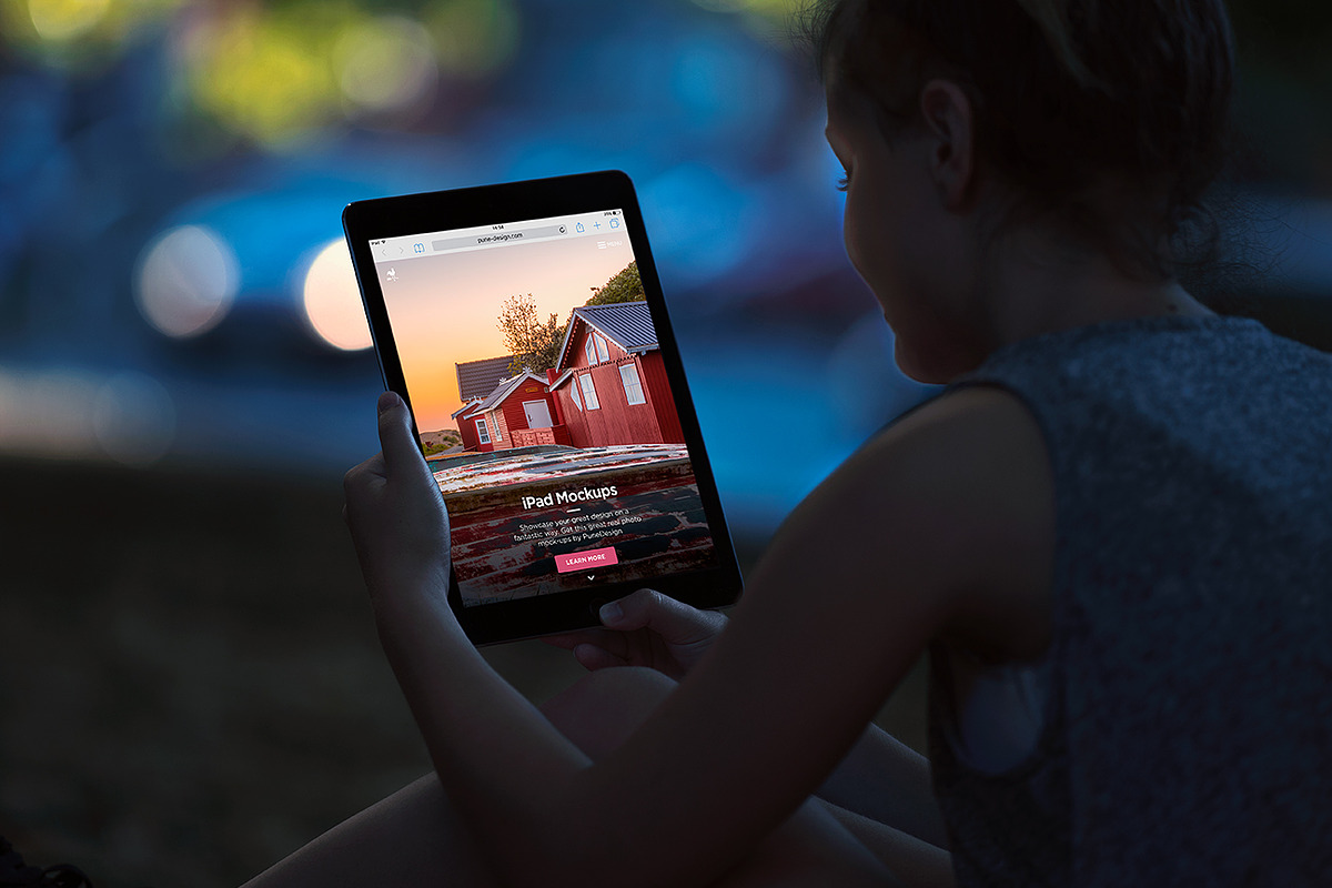 iPad Mock-Ups, an iPhone Mockup by PuneDesign (Photo 5 of 5)