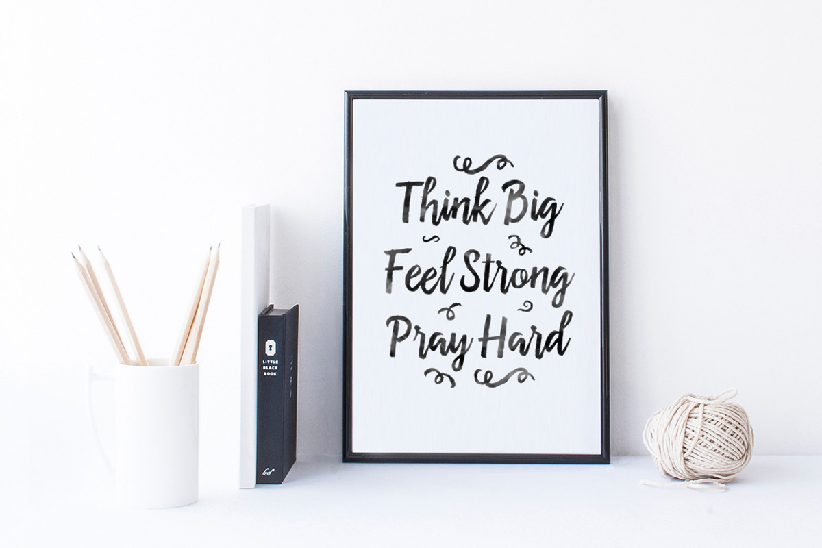 Carolinea Typeface preview 5