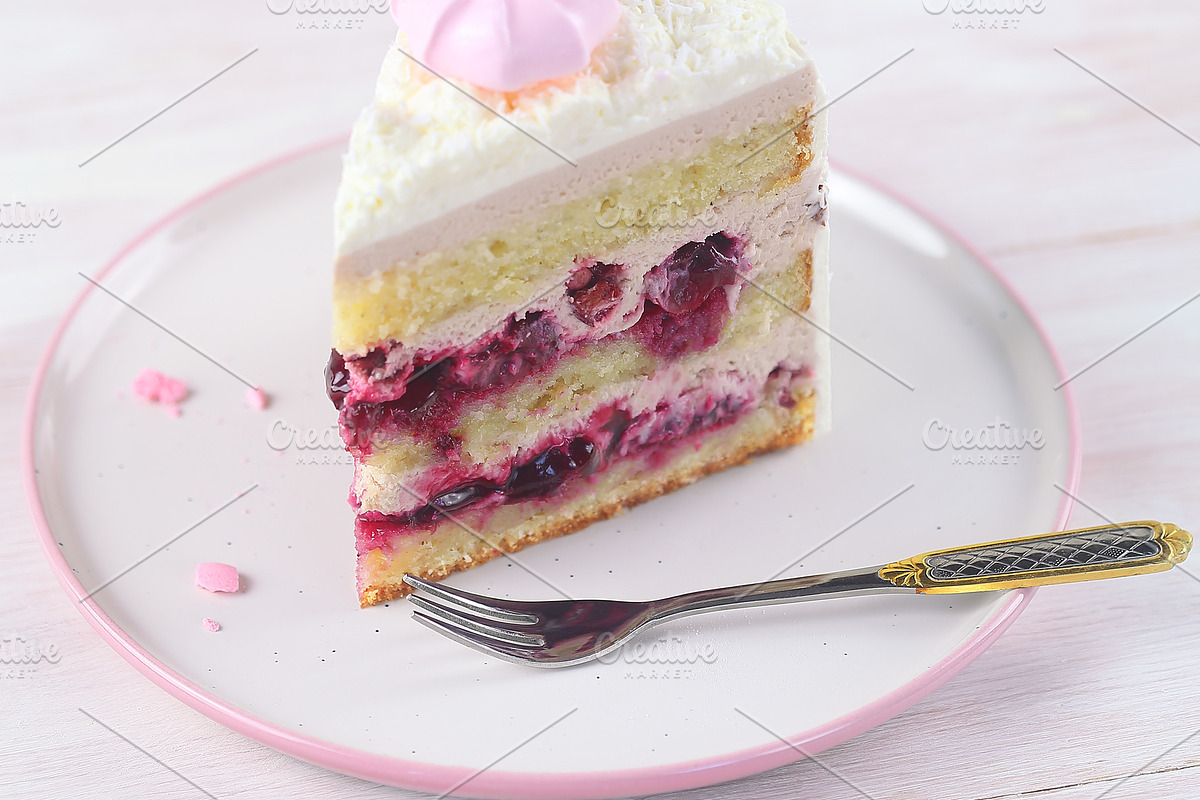 Cherry layer cake containing cake, sponge, and sponge cake, a Food & Drink Photo by Miuda21 (Photo 2 of 2)