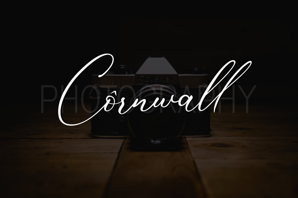 Marvelous | Modern Calligraphy Font, a Script Font by Ghuroba Studio (Photo 6 of 12)