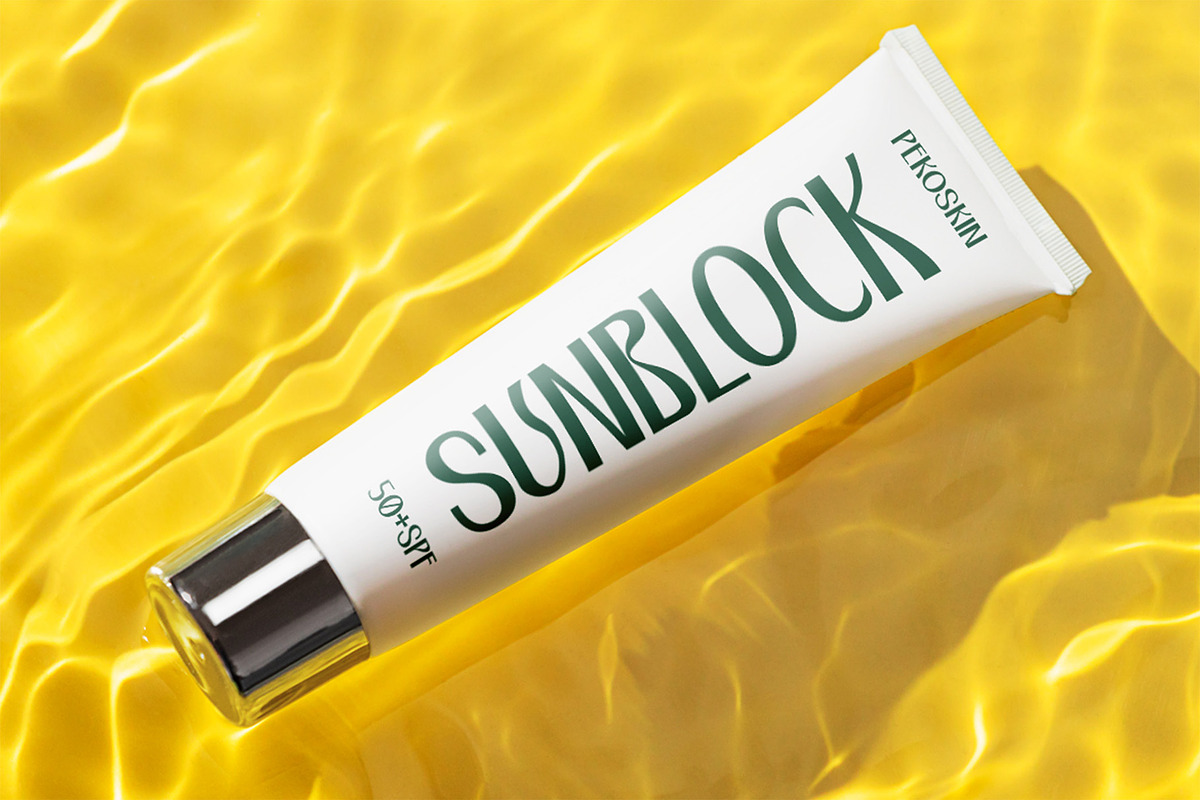 Tropical Maokai - Groovy Summer Font, a Sans Serif Font by Pekotype (Photo 12 of 14)