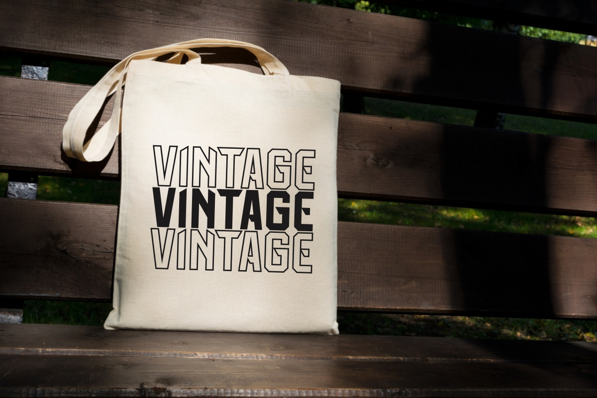 Spooky Pumpkin - Quirky Vintage Font, a Sans Serif Font by Pian45 Studio (Photo 7 of 9)