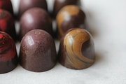 Monster-Pack Candy-Macarons-Truffes, a Food & Drink Photo by OMC ART HOUSE (Thumbnail 3 of 11)