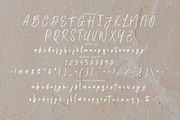 Marieka - Casual Handwritten, a Handwritten Font by tebaltipislab (Thumbnail 6 of 9)