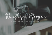 Kallinsha - Classy Signature Font, a Script Font by Sibelumpagi Studio (Thumbnail 4 of 10)